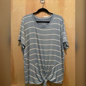 Homegirl Society shirt; 3x; blue/white